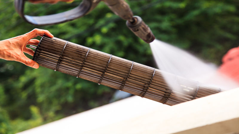 Reasons to Hire a Riverside, CA, Air Duct Replacement Specialist