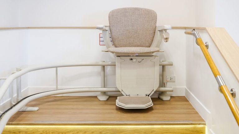 Key Stair lift Safety Tips Everyone Should Follow When Using Them
