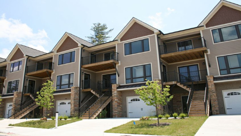 Enjoy a Comfortable Apartment After a Long Day at the University
