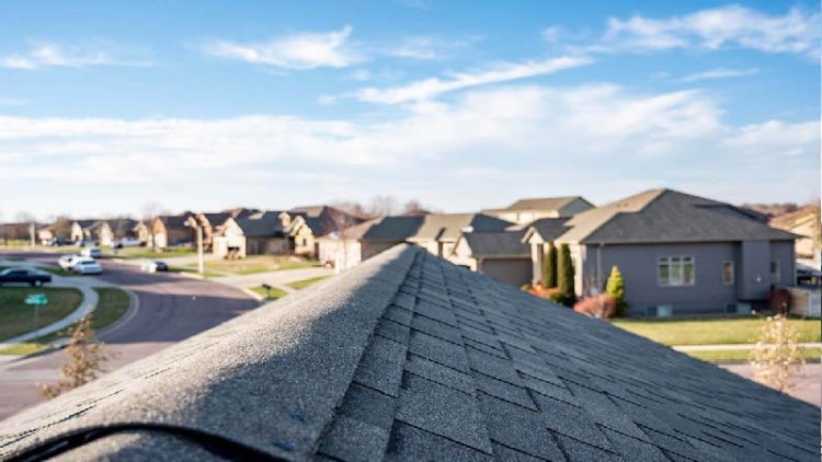 Roof Longevity Tips from GAF Contractors South Sioux City, NE, for Local Families
