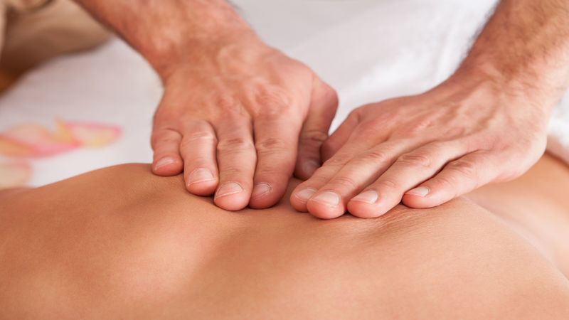How To Tell When You Need to See a Chiropractor in Eugene Oregon 