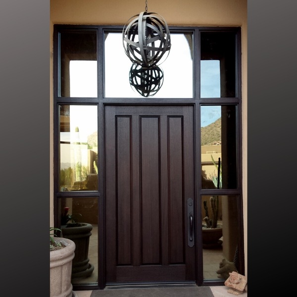 A Professional Front Door Refinish in Tempe, AZ, Can Change the Home’s Entire Look