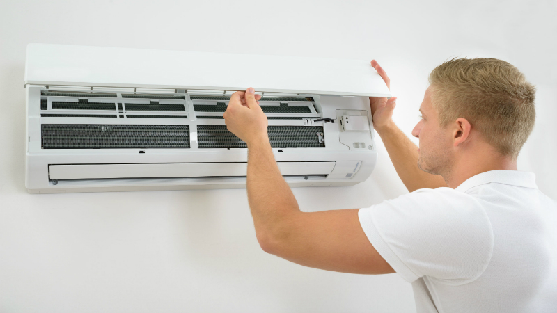 3 Common Telltales You Need Professional AC Repair Services in Ozark