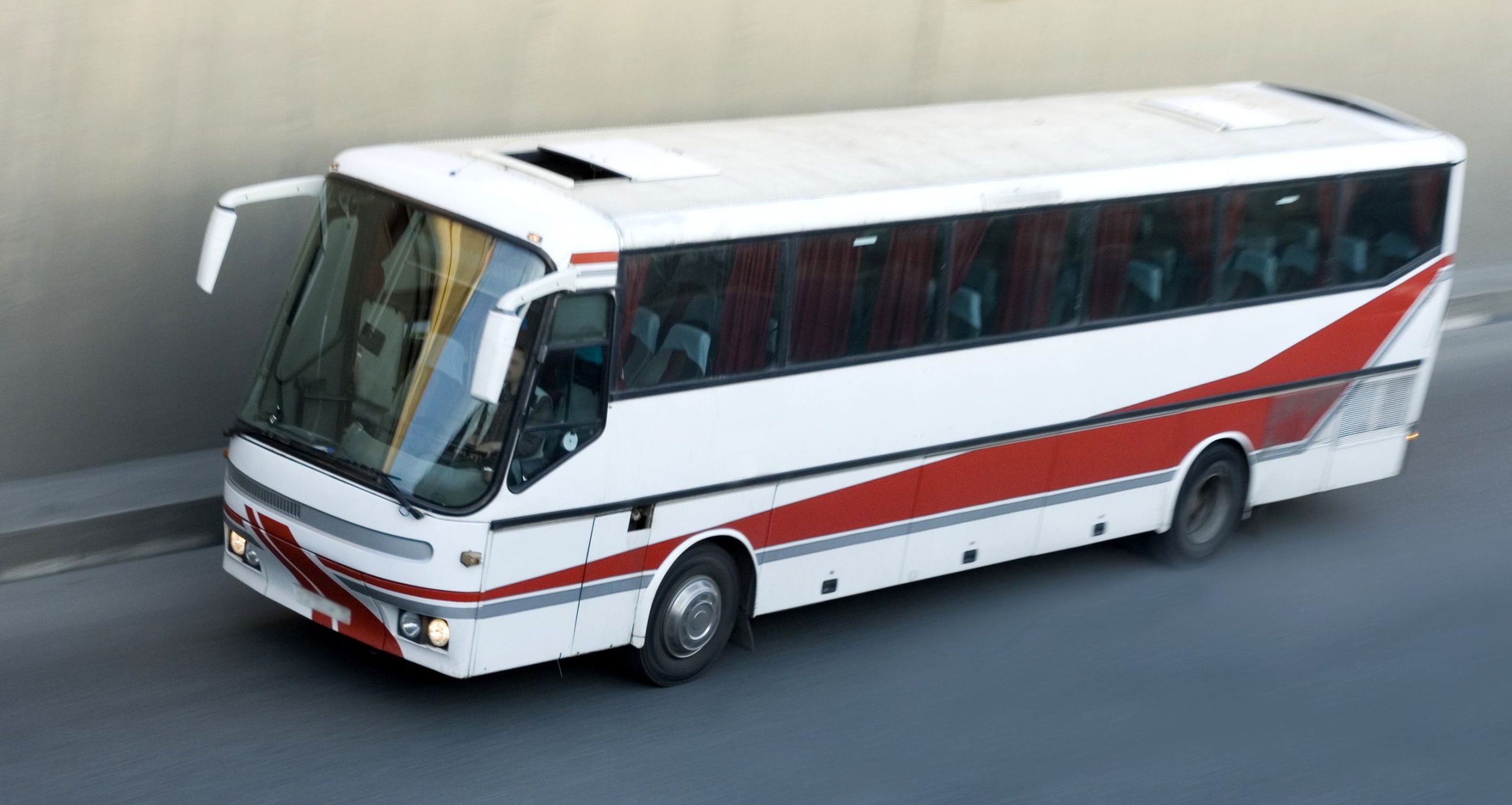 The Benefits of Choosing Luxury Bus Travel in California