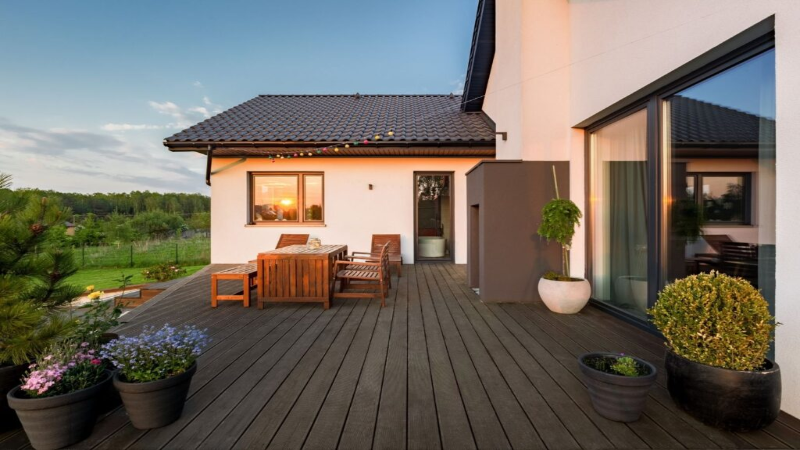 The Importance of Choosing Deck Construction Contractors in Madison