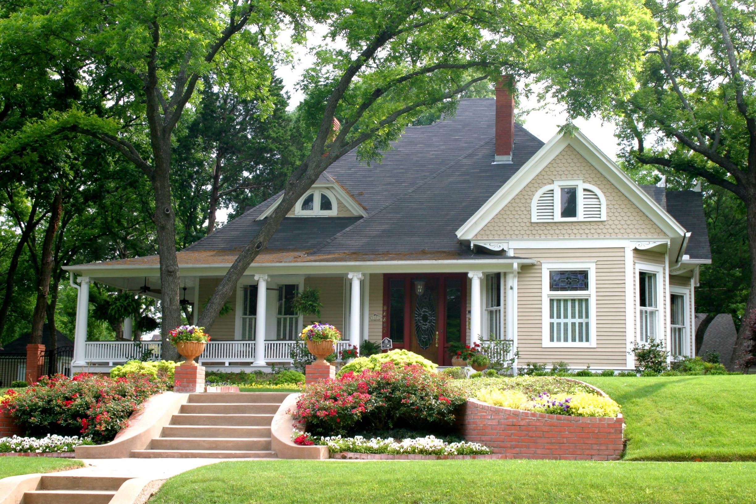 Spacious And Modern 3 Bedroom Townhomes For Rent in Burlington, NC: Ideal For Family Living and Comfort