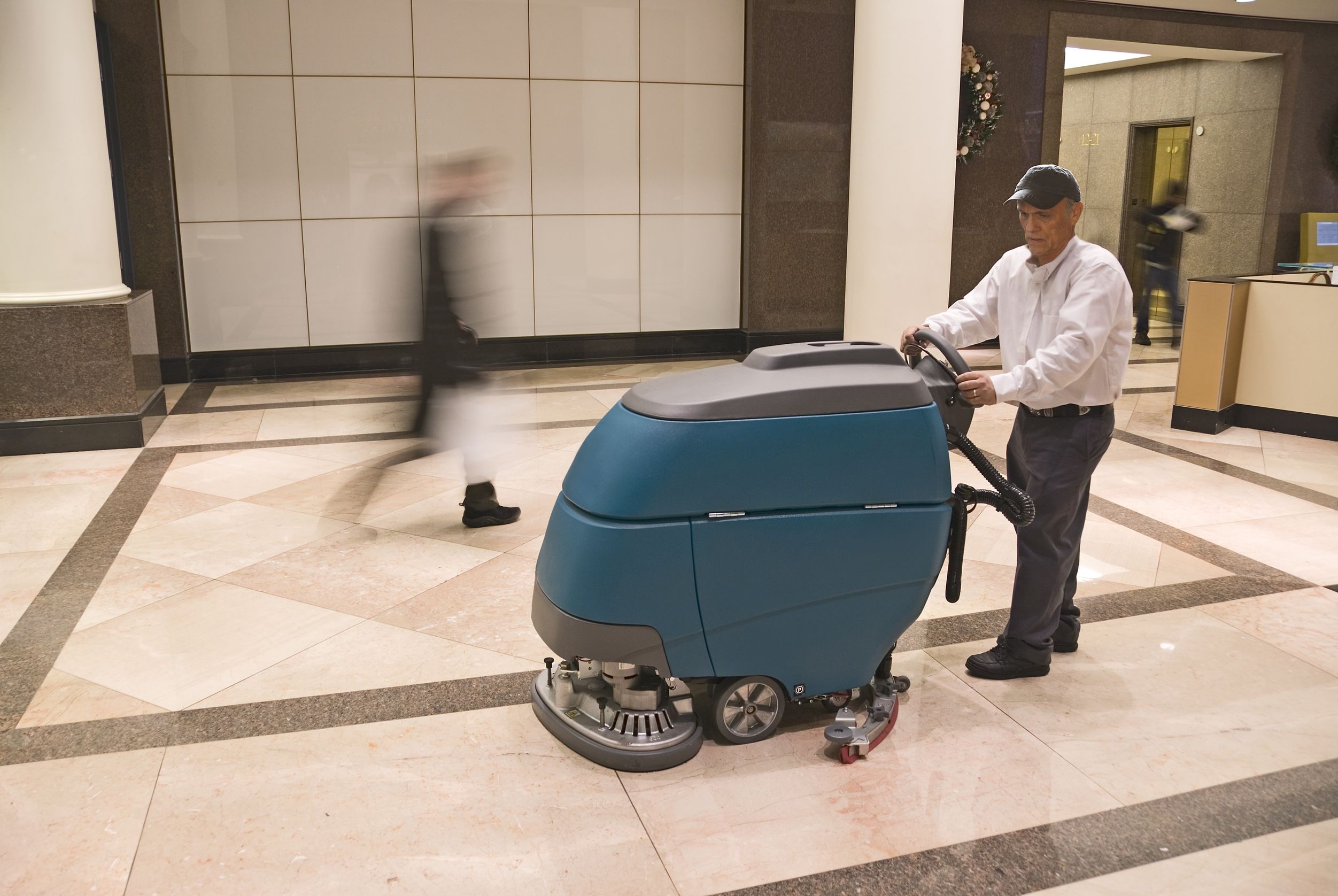 Keeping Offices Spotless with Commercial Cleaners in San Diego CA for a Healthier Workplace