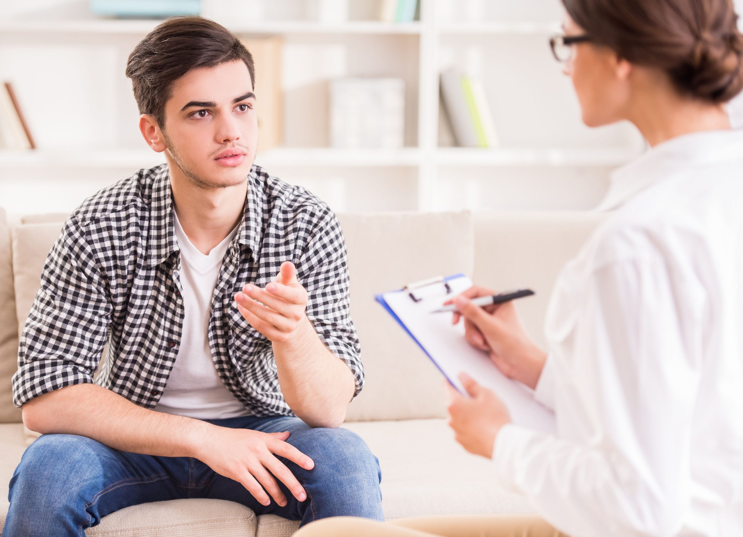 How an Alcohol Rehab Center in Oxnard CA Can Help