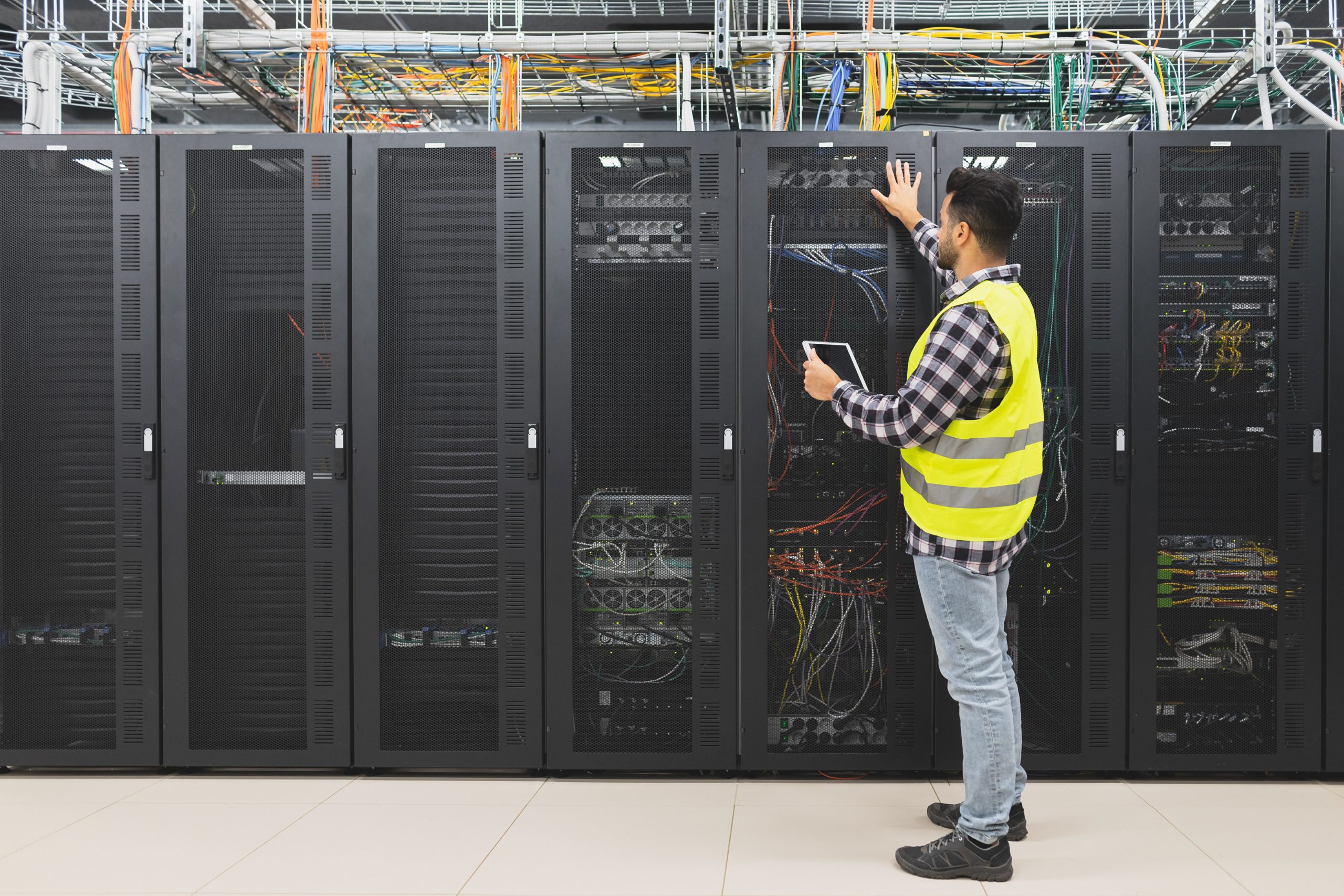 Enhance business connectivity with network infrastructure services in Salem, OR, for reliable performance