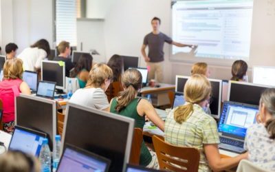 8 Benefits Of Hiring Virtual Sales Training For Sales Professionals