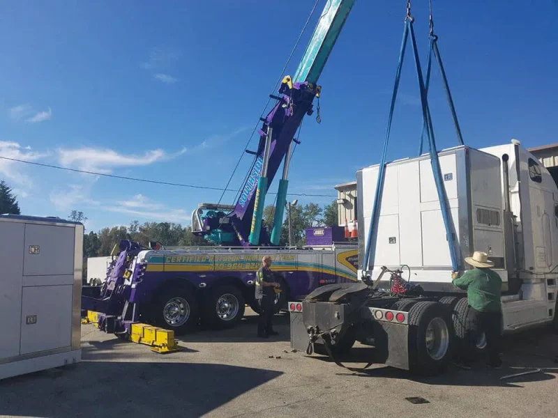 What Businesses Need to Know About Heavy Haul Trucking in Atlanta, GA for Oversized Loads
