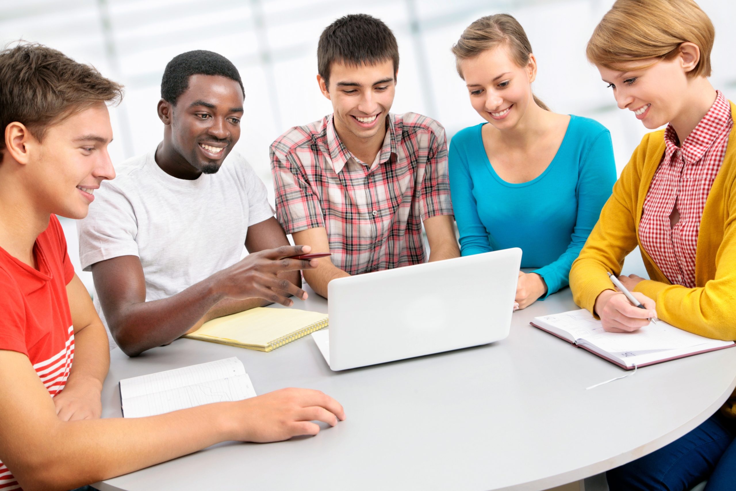 Find Professional Growth and State Compliance With Continuing Education Courses For Social Workers