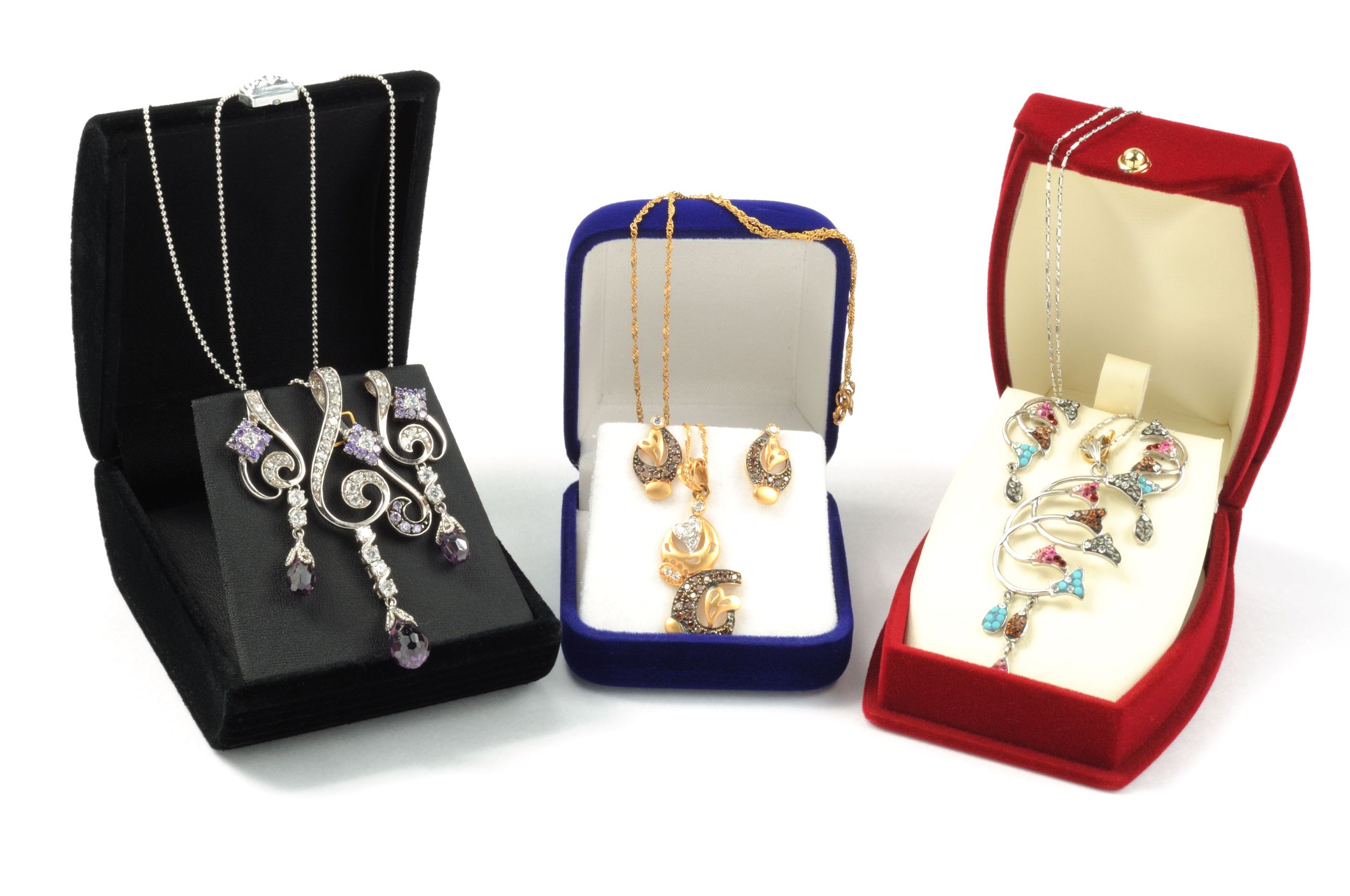Protect Your Heirlooms with a Jewelry Appraisal Chicago Residents can Trust for Accurate Valuations