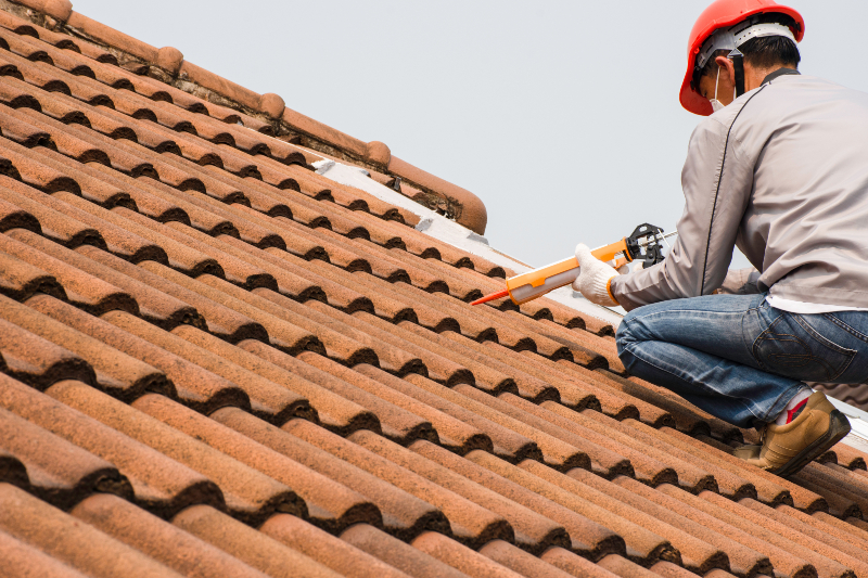 Save on Repairs With a Roofer Ann Arbor Mi Residents Trust for Quality Work
