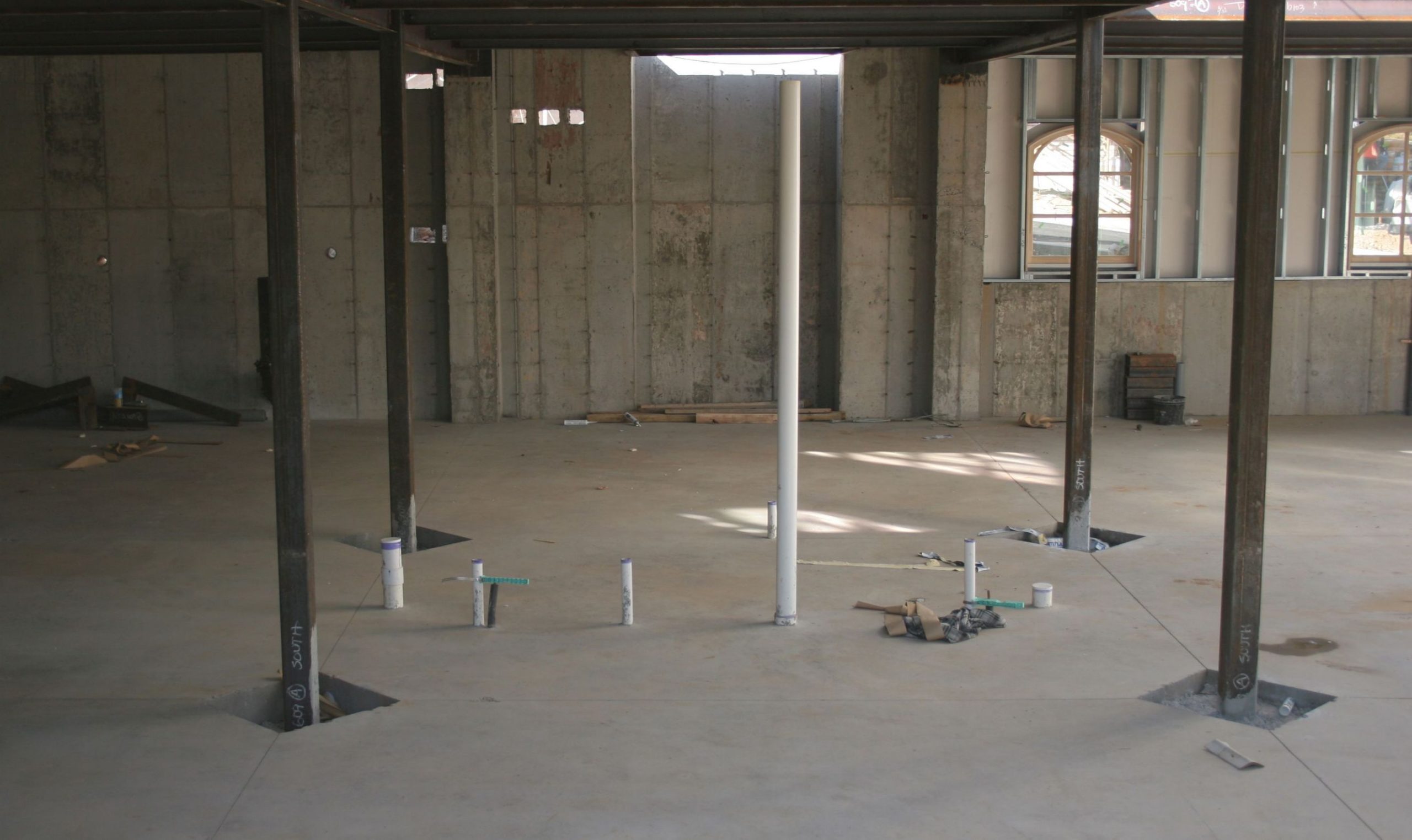 Signs Your Home Needs a Drywall Repair Contractor in Denver, CO for Quick Fixes