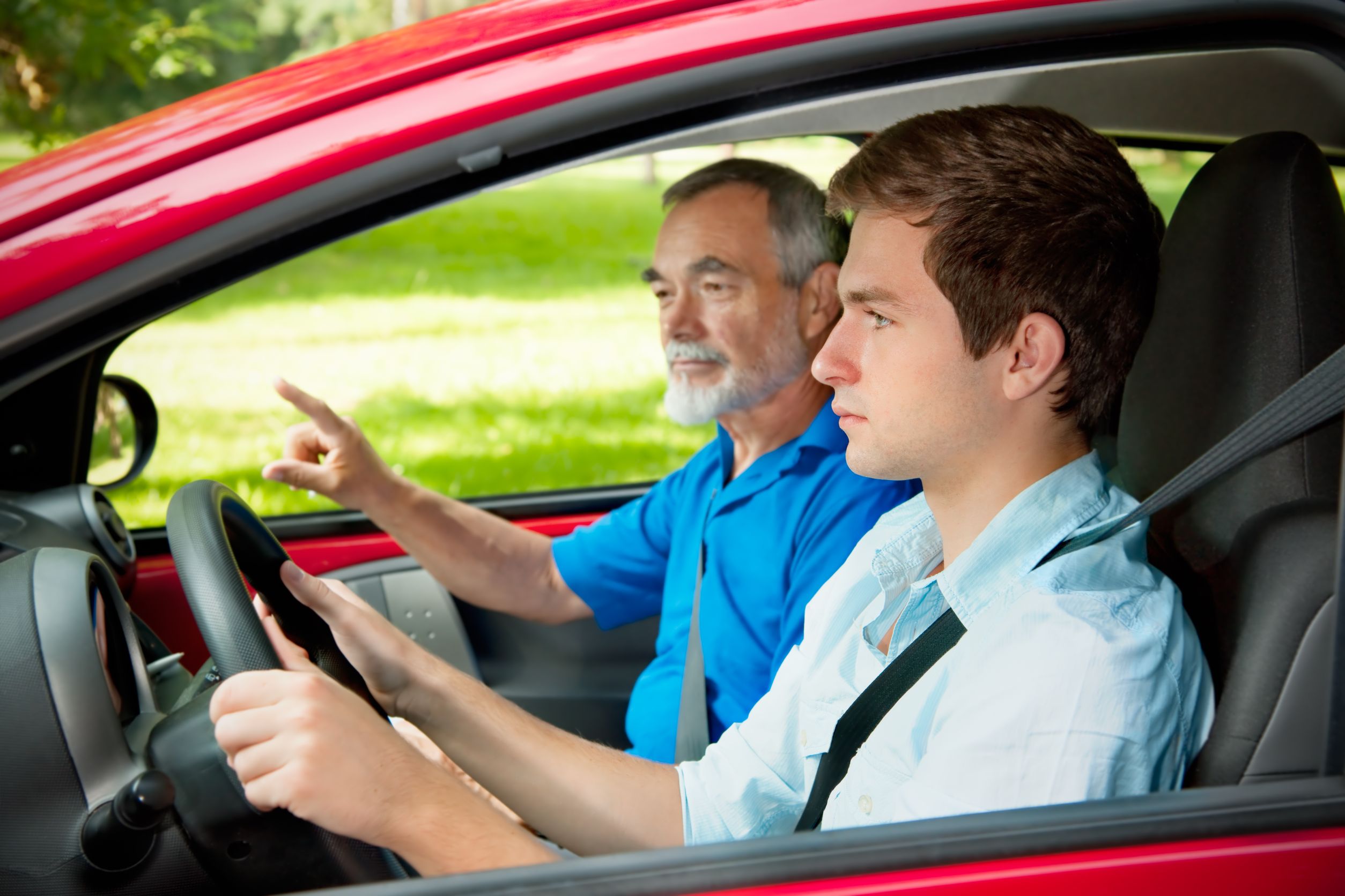 Improve Your Driving Record Through a Defensive Driving Course in Brooklyn, NY