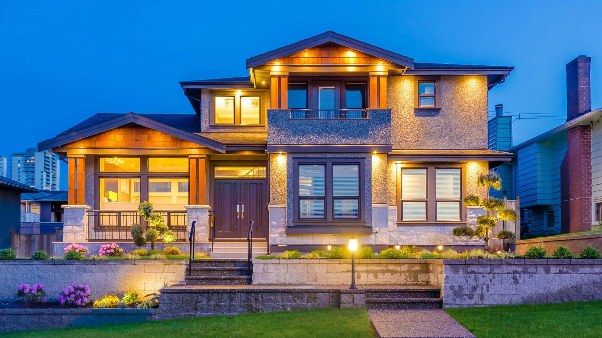Enhance curb appeal with outdoor lighting landscape in Omaha, NE, for welcoming evenings