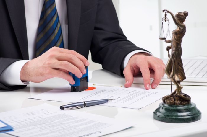 Common Legal Challenges a Commercial Real Estate Lawyer in Buffalo, NY, Helps You Overcome