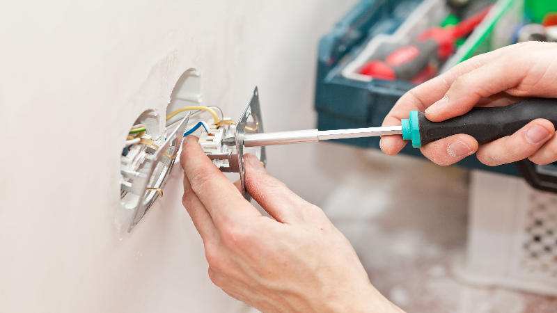 How Lighting Installation Services in Lakewood, CO Can Transform Your Home Ambiance Effortlessly