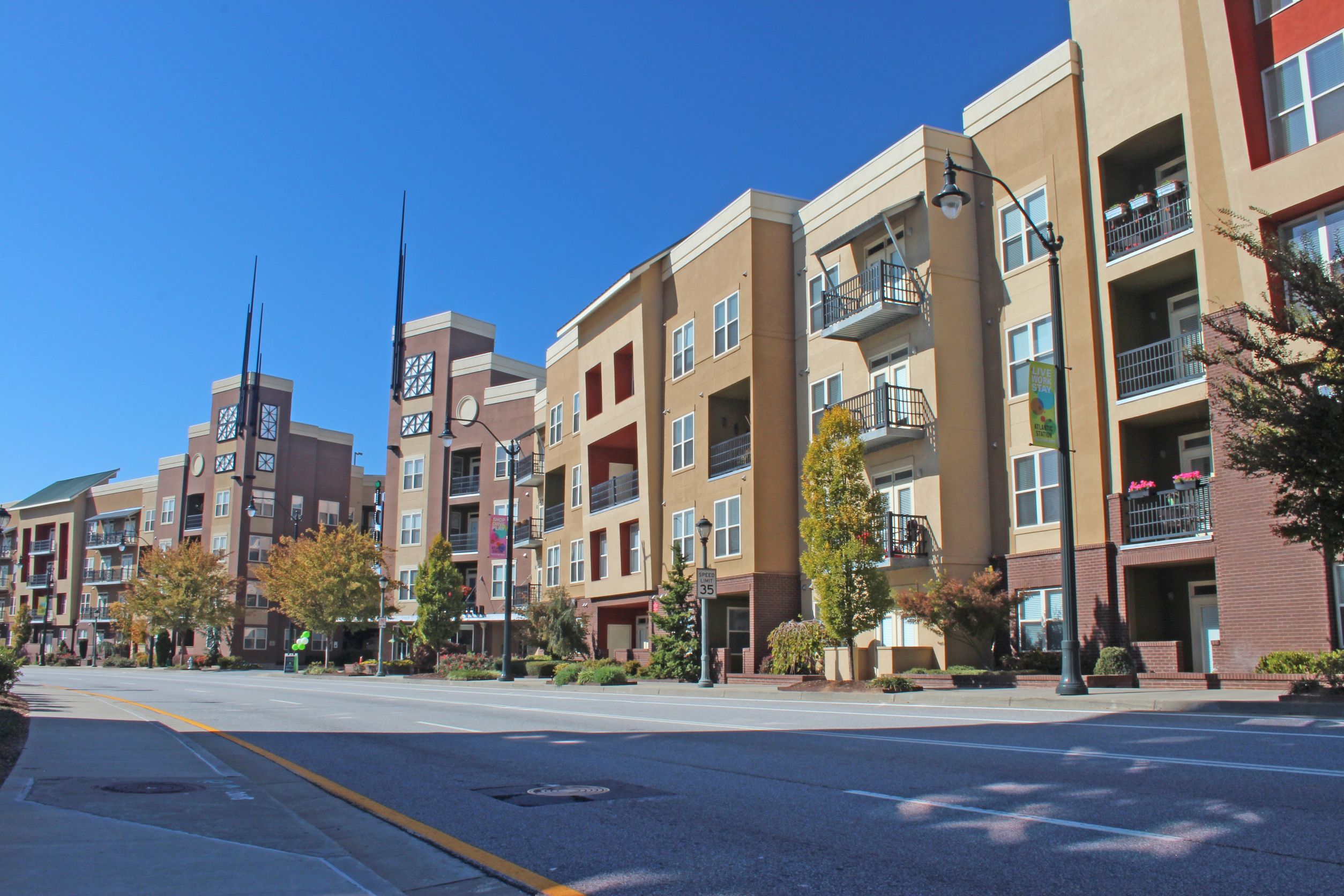 Enjoy Peaceful Living in 1 Bedroom Apartments For Rent in Indianapolis, IN, Near Downtown Hotspots