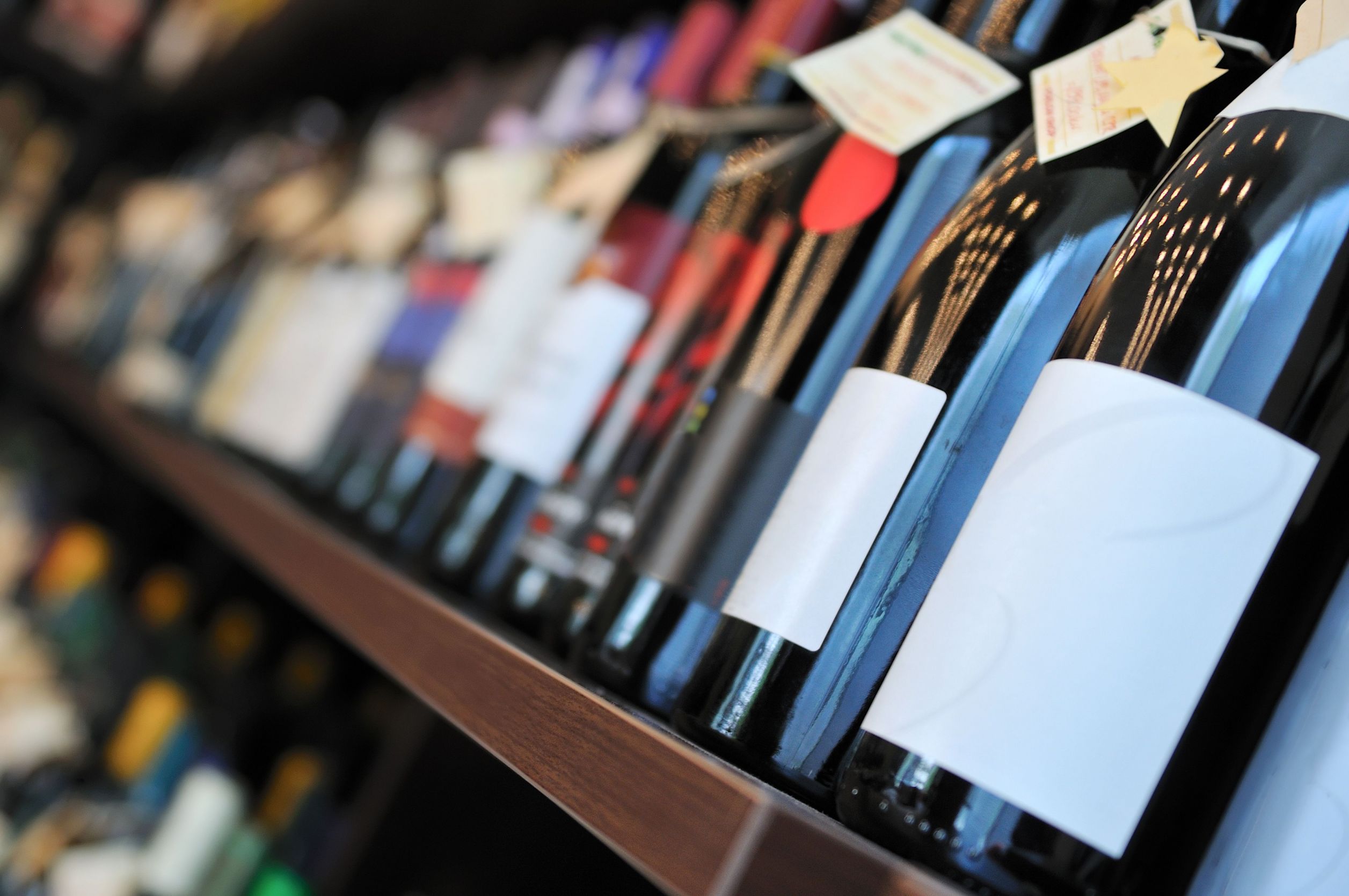 Experience curated tastings with friendly staff at a whiskey store Hartford CT locals recommend