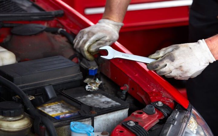 A Practical Guide to Towing and Roadside Assistance